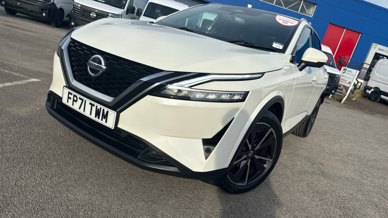 Nissan Qashqai 1.3 DiG-T MH Tekna 5dr Petrol Hatchback